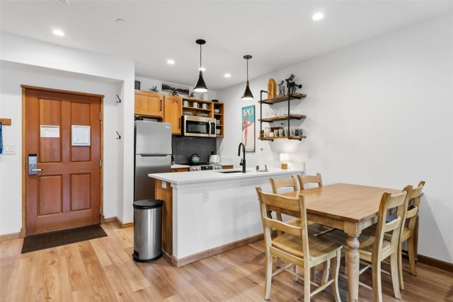195 River Run Road 8015 photo 8
