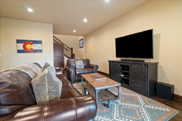 853 Independence Road 853 photo 23