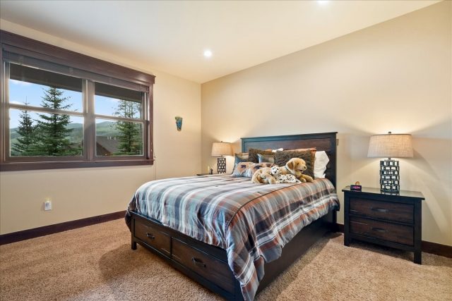 853 Independence Road 853 photo 25