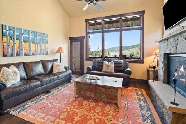 Townhome in Alders Townhomes, Keystone — photo 5 Townhome in Alders Townhomes, Keystone, CO — photo 5 (MLS S1068999)