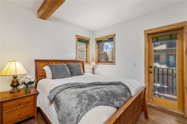 260 Ski Hill Road 16 photo 20