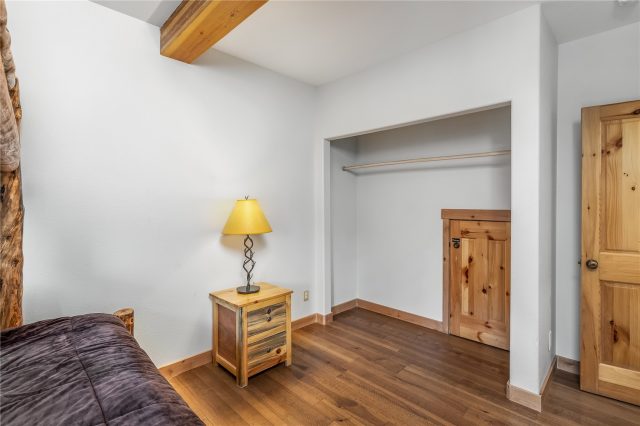 260 Ski Hill Road 16 photo 24