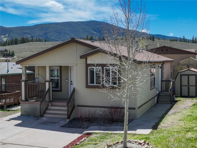 Mobile Home in Swan Meadow Village Sub, Dillon — photo 1 Mobile Home in Swan Meadow Village Sub, Dillon, CO — photo 1 (MLS S1069003)