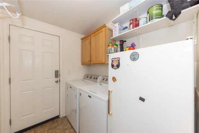 167 Pikes Peak Place photo 20