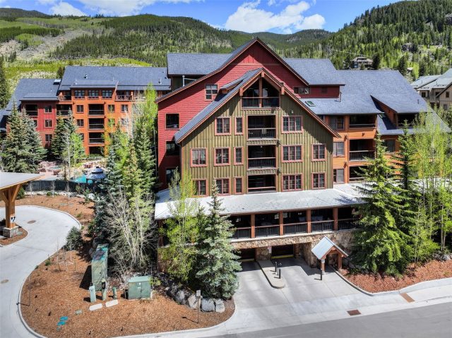 Condo in Springs At River Run Condo, Keystone — photo 4 Condo in Springs At River Run Condo, Keystone, CO — photo 4 (MLS S1069011)