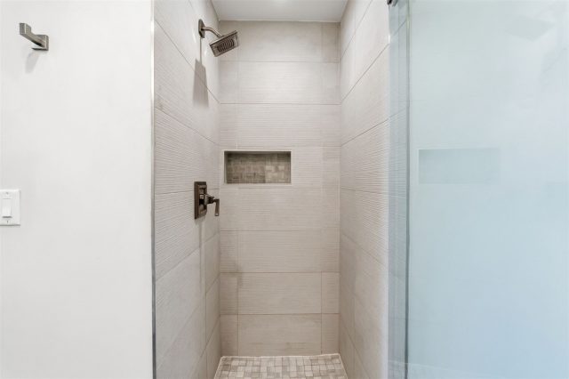50 W 3rd Street 50b photo 23