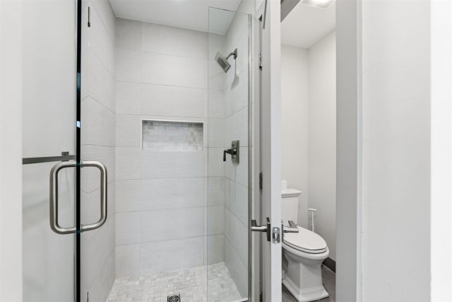 50 W 3rd Street 50b photo 32