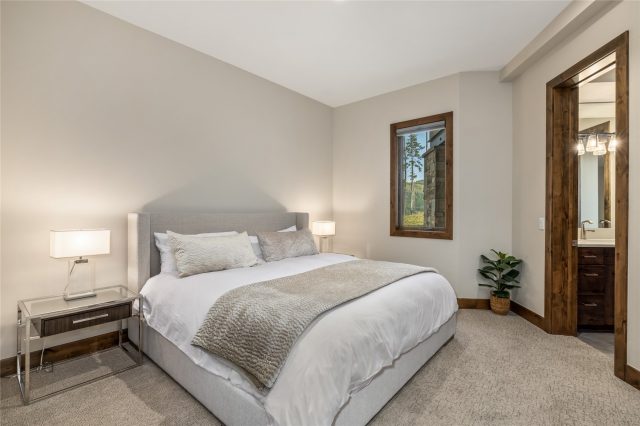 485 Golden Age Drive photo 37