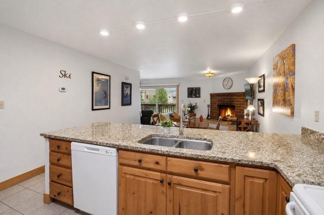 720 Lagoon Drive D photo 10