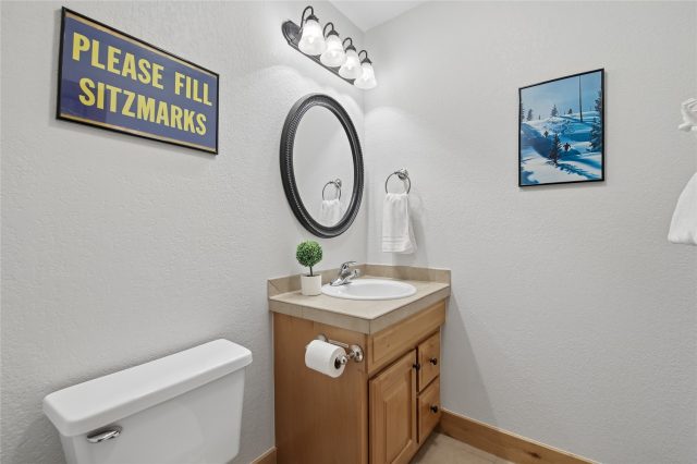720 Lagoon Drive D photo 22