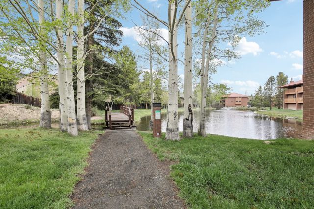720 Lagoon Drive D photo 27