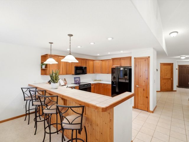28 Skyline Drive 1551 photo 19