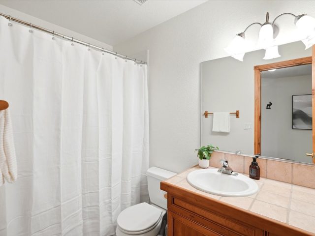 28 Skyline Drive 1551 photo 24