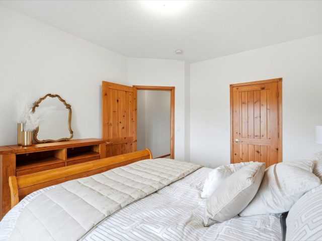 28 Skyline Drive 1551 photo 28