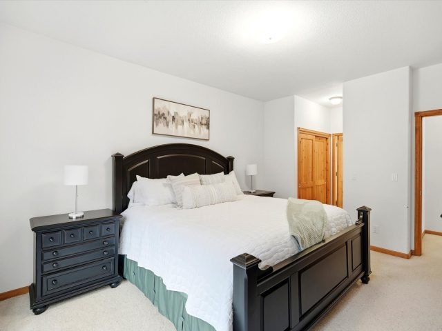 28 Skyline Drive 1551 photo 31