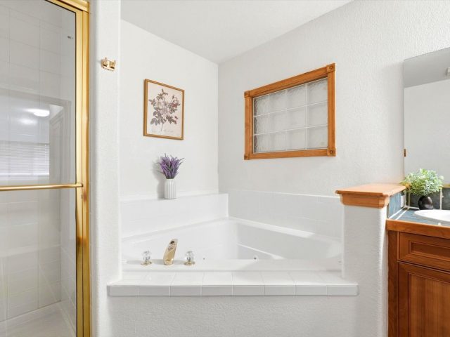 28 Skyline Drive 1551 photo 38
