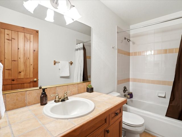 28 Skyline Drive 1551 photo 41