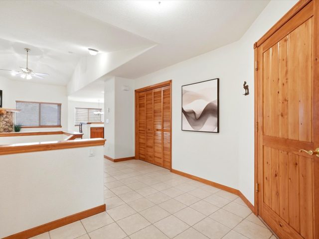 28 Skyline Drive 1551 photo 9