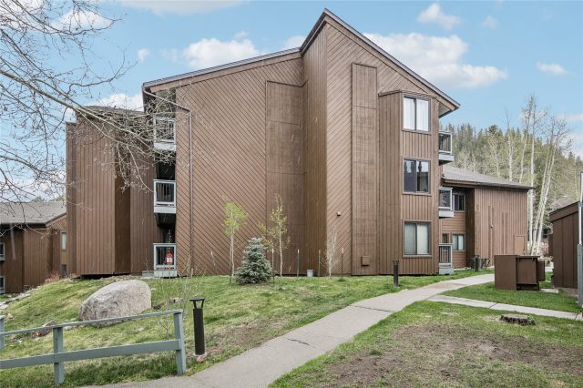 423 Wild Irishman Road 1008 + 1009 photo 26