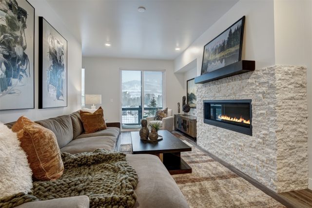 Townhome in Arrowleaf Townhomes, Silverthorne, CO — photo 3 (MLS S1069049)