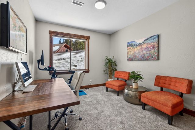 317 Hamilton Lane photo 44