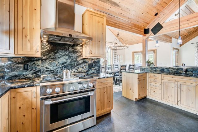 419 Silver Circle photo 13