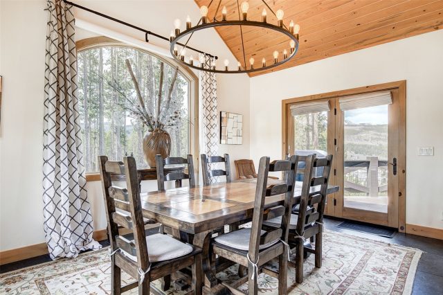 419 Silver Circle photo 7