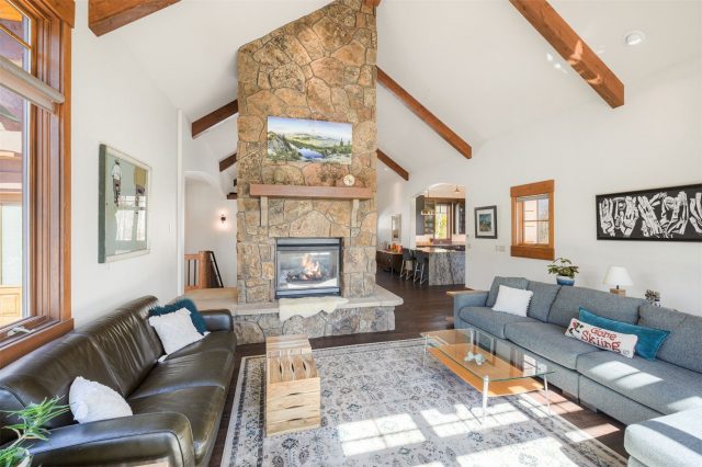 Home in Eagles Nest Sub, Silverthorne, CO — photo 6 (MLS S1069060)