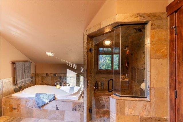511 Golden Age Drive photo 22