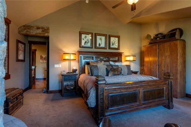 511 Golden Age Drive photo 24
