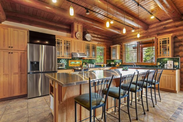 Home in Timber Creek Estates, Breckenridge, CO — photo 6 (MLS S1069063)