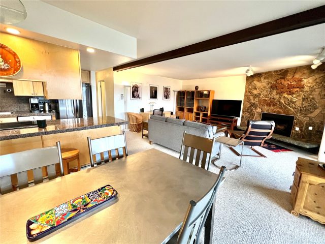 244 Lodgepole Street 15 photo 25