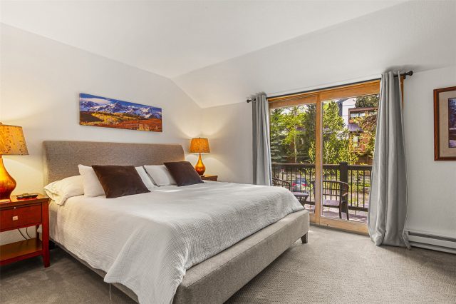 200 Primrose Path 2 photo 12