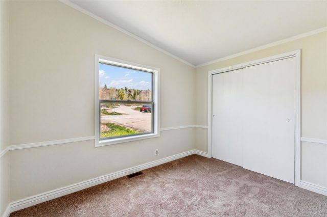 631 Summit Drive photo 16