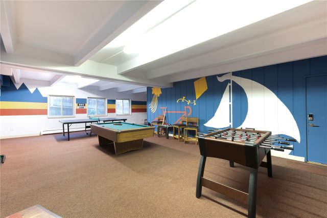 370 E La Bonte Street E photo 26