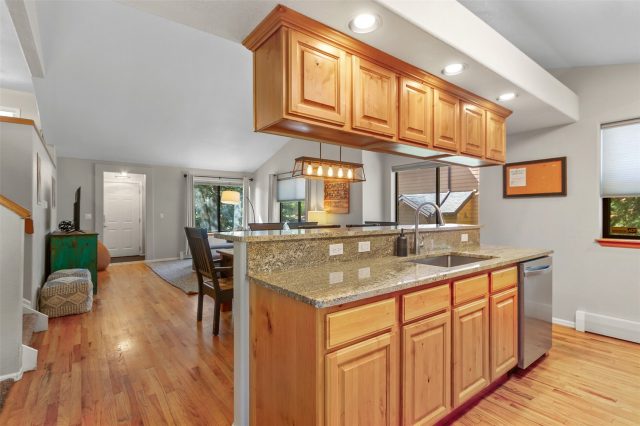 540 Park Forest Drive photo 13