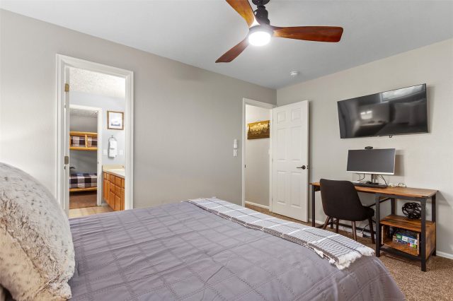 540 Park Forest Drive photo 29