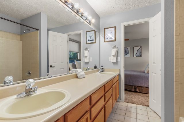 540 Park Forest Drive photo 31