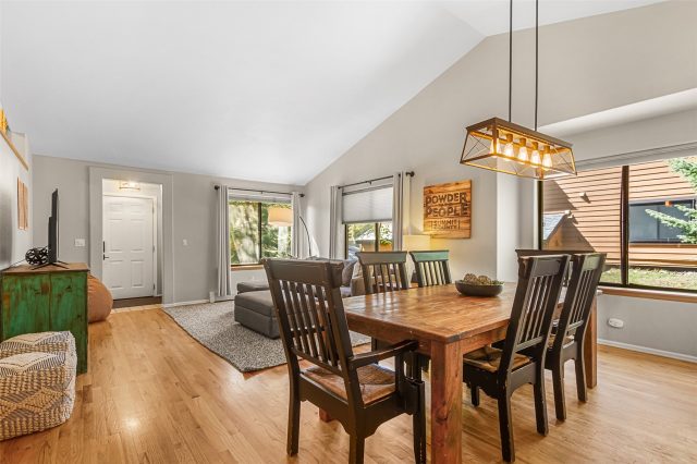 540 Park Forest Drive photo 8