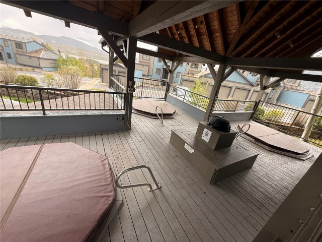 1610 Lakeview Terrace A101 photo 30