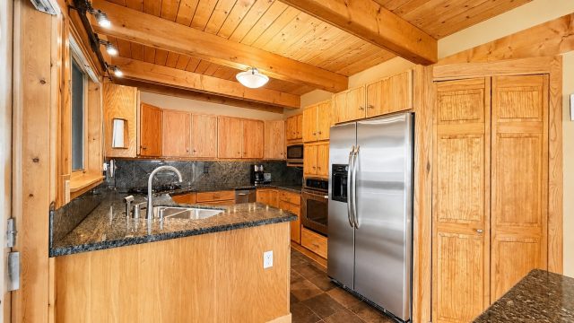 203 Lone Hand Way photo 11