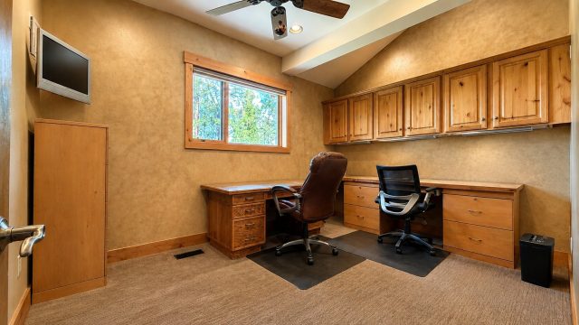 203 Lone Hand Way photo 19