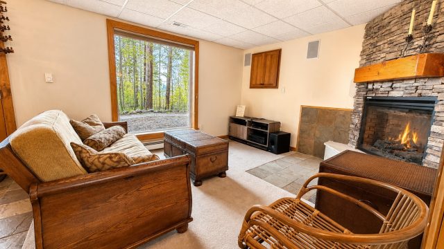 203 Lone Hand Way photo 23