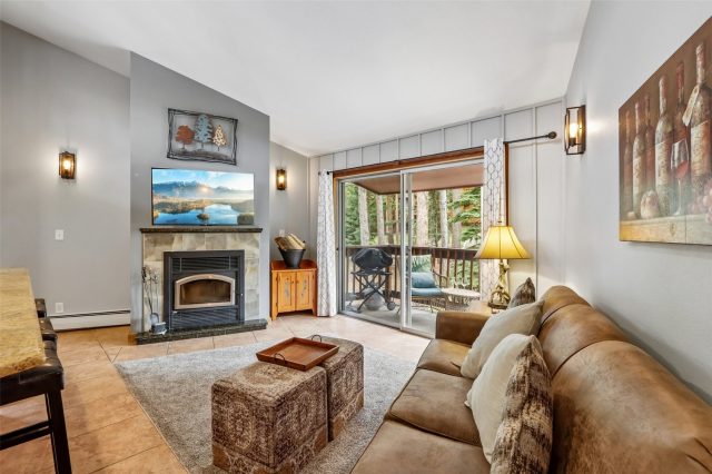 Condo in Gold Camp Condo, Breckenridge — photo 3 Condo in Gold Camp Condo, Breckenridge, CO — photo 3 (MLS S1069107)