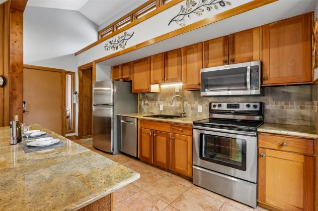 1080 Ski Hill Road 9 photo 9
