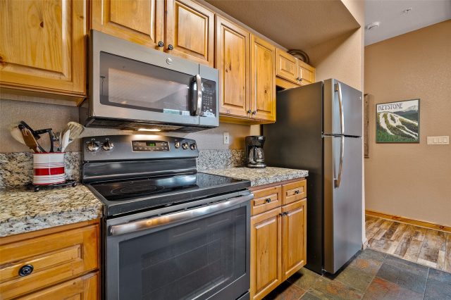 57 Lake Ridge Circle 1848 photo 18