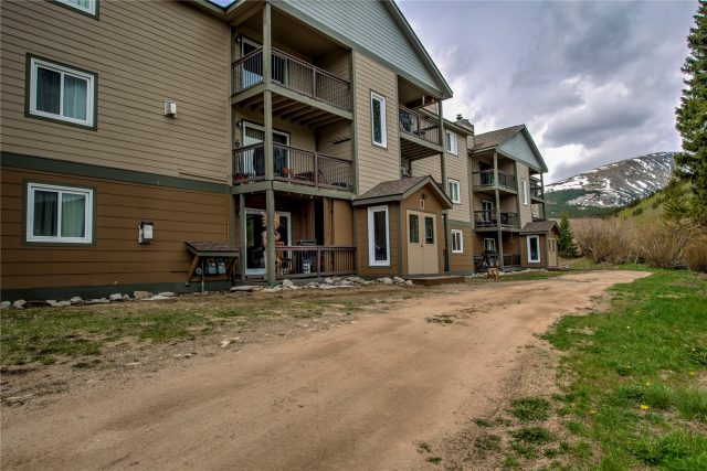 27 Peaks View Court 123 photo 28