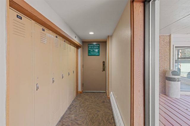 800 Copper Road 305 photo 17