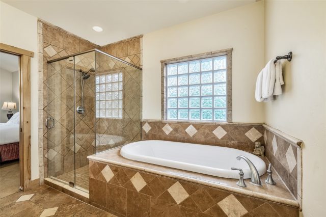 280 Whispering Pines Circle photo 17