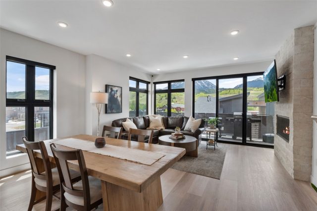 930 Blue River Parkway 636 photo 10